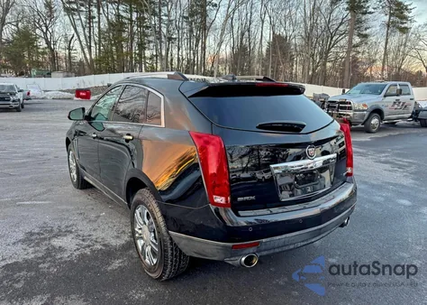 2015 Cadillac Srx Luxury Collection z USA, uszkodzony, nr VIN 3GYFNBE31FS623956